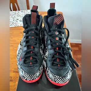 Nike Air Foamposite One Albino snakeskin brand new with box